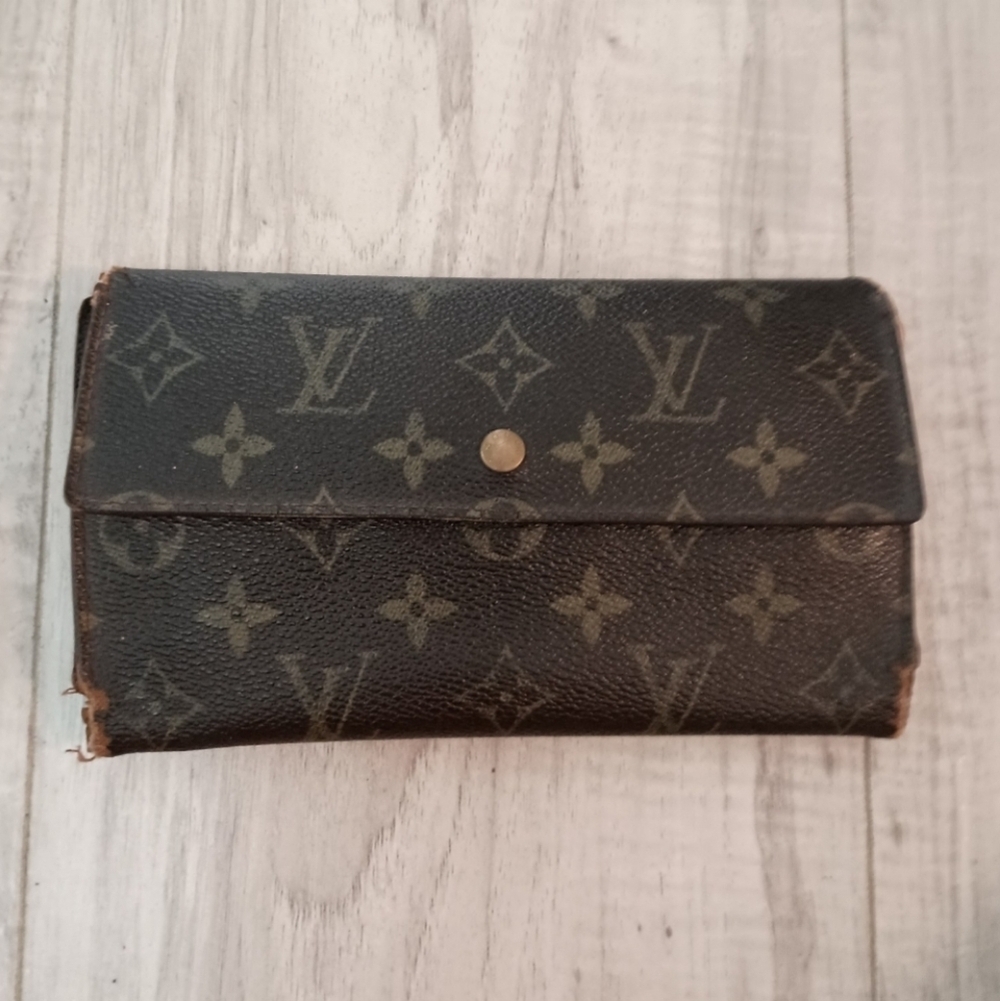 Louis Vuitton Vintage Monogram Porte Tresor International Wallet